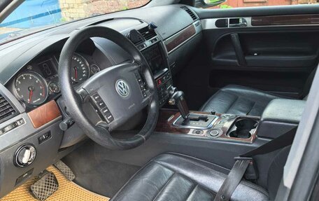 Volkswagen Touareg III, 2003 год, 830 000 рублей, 17 фотография