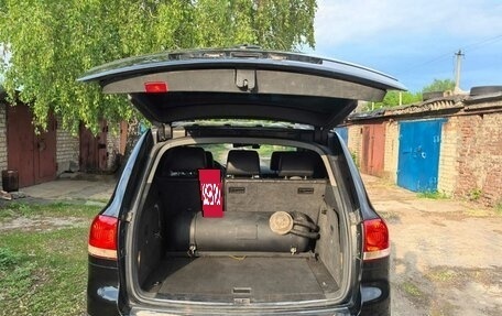 Volkswagen Touareg III, 2003 год, 830 000 рублей, 9 фотография
