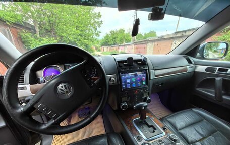 Volkswagen Touareg III, 2003 год, 830 000 рублей, 30 фотография