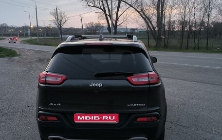 Jeep Cherokee, 2014 год, 1 800 000 рублей, 2 фотография