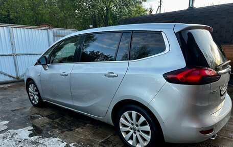 Opel Zafira C рестайлинг, 2013 год, 1 349 999 рублей, 31 фотография