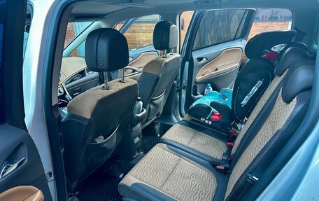 Opel Zafira C рестайлинг, 2013 год, 1 349 999 рублей, 28 фотография