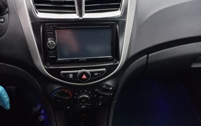 Hyundai Solaris II рестайлинг, 2014 год, 780 000 рублей, 1 фотография