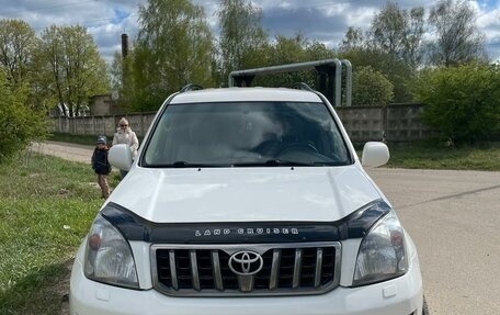 Toyota Land Cruiser Prado 120 рестайлинг, 2007 год, 2 200 000 рублей, 1 фотография