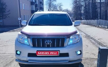 Toyota Land Cruiser Prado 150 рестайлинг 2, 2011 год, 2 520 000 рублей, 1 фотография