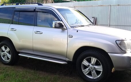 Toyota Land Cruiser 100 рестайлинг 2, 2001 год, 1 800 000 рублей, 21 фотография