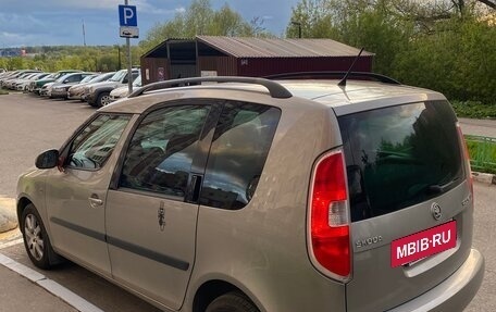 Skoda Roomster, 2013 год, 940 000 рублей, 23 фотография