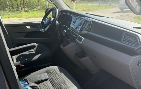 Volkswagen Caravelle T6 рестайлинг, 2021 год, 4 550 000 рублей, 9 фотография