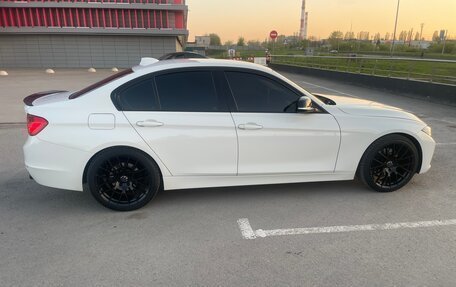 BMW 3 серия, 2012 год, 1 950 000 рублей, 4 фотография