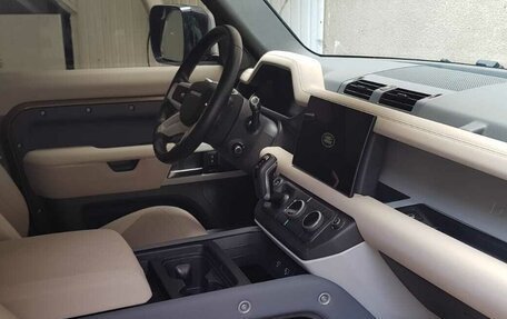 Land Rover Defender II, 2021 год, 8 000 000 рублей, 11 фотография