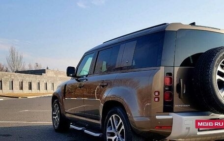 Land Rover Defender II, 2021 год, 8 000 000 рублей, 3 фотография