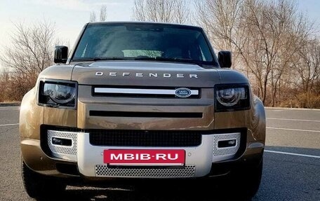 Land Rover Defender II, 2021 год, 8 000 000 рублей, 7 фотография