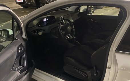 Peugeot 208 II, 2014 год, 770 000 рублей, 6 фотография