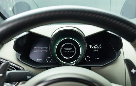 Aston Martin V12 Vantage, 2022 год, 22 970 000 рублей, 12 фотография