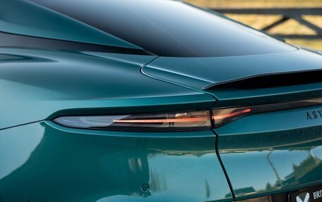 Aston Martin DBS III, 2022 год, 21 480 000 рублей, 8 фотография