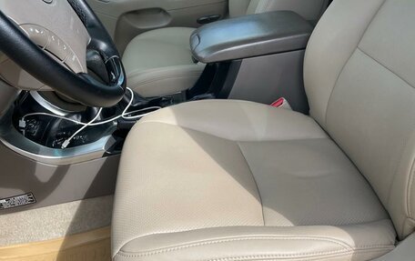 Toyota Land Cruiser Prado 120 рестайлинг, 2007 год, 2 200 000 рублей, 10 фотография