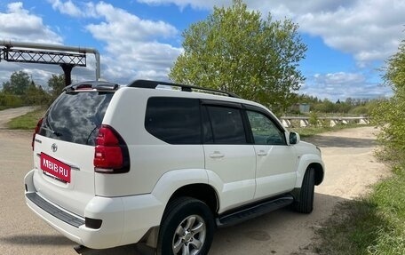 Toyota Land Cruiser Prado 120 рестайлинг, 2007 год, 2 200 000 рублей, 5 фотография