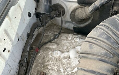 Toyota Land Cruiser Prado 120 рестайлинг, 2007 год, 2 200 000 рублей, 22 фотография