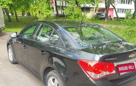 Chevrolet Cruze II, 2011 год, 729 000 рублей, 10 фотография