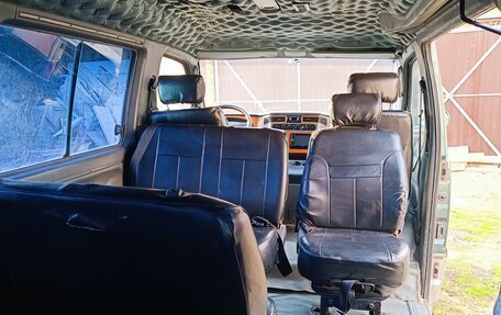 SsangYong Istana, 2000 год, 230 000 рублей, 12 фотография
