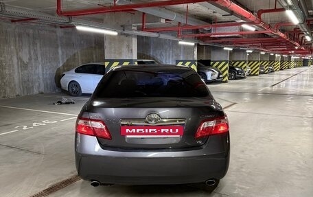 Toyota Camry, 2010 год, 999 000 рублей, 4 фотография