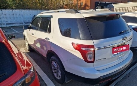 Ford Explorer VI, 2012 год, 1 500 000 рублей, 2 фотография