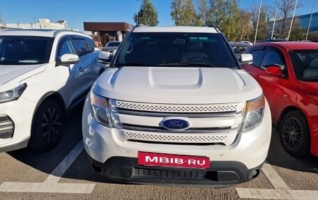 Ford Explorer VI, 2012 год, 1 500 000 рублей, 3 фотография