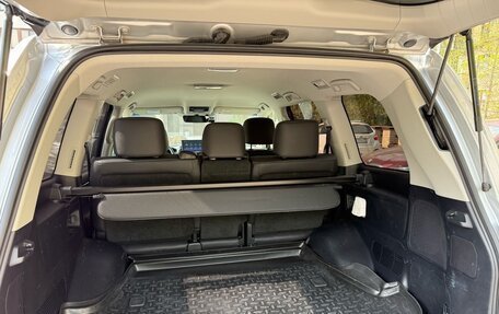 Toyota Land Cruiser 200, 2020 год, 8 900 000 рублей, 4 фотография