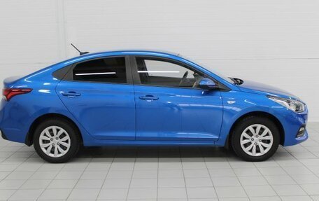 Hyundai Solaris II рестайлинг, 2019 год, 1 360 000 рублей, 4 фотография