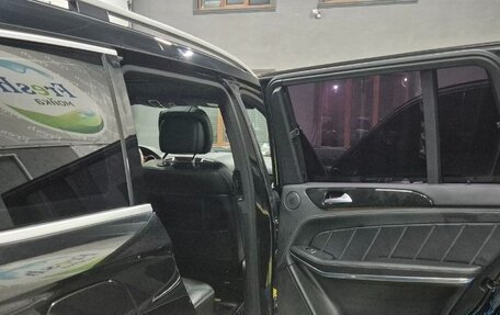 Mercedes-Benz GL-Класс, 2014 год, 3 500 000 рублей, 4 фотография
