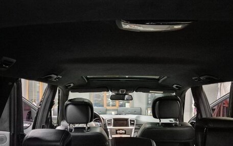 Mercedes-Benz GL-Класс, 2014 год, 3 500 000 рублей, 5 фотография