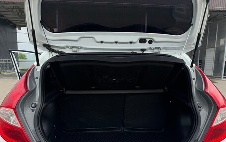 Hyundai Solaris II рестайлинг, 2012 год, 880 000 рублей, 3 фотография
