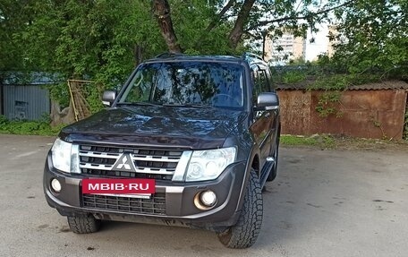 Mitsubishi Pajero IV, 2012 год, 2 100 000 рублей, 2 фотография
