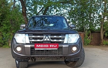 Mitsubishi Pajero IV, 2012 год, 2 100 000 рублей, 10 фотография