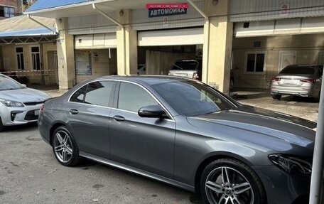 Mercedes-Benz E-Класс, 2019 год, 3 900 000 рублей, 3 фотография