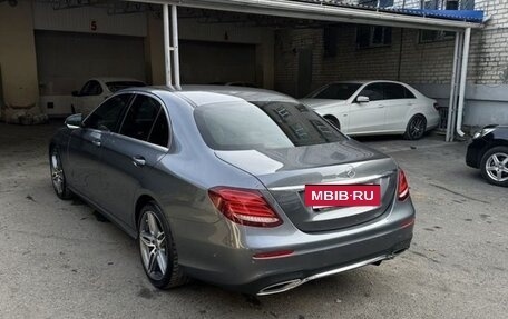 Mercedes-Benz E-Класс, 2019 год, 3 900 000 рублей, 6 фотография
