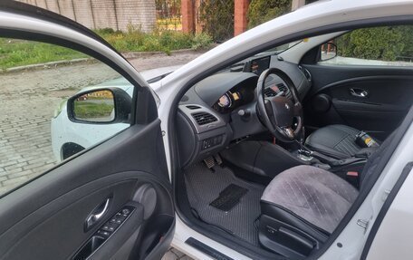 Renault Megane III, 2013 год, 950 000 рублей, 12 фотография