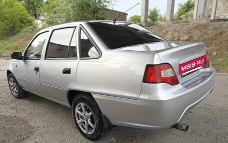 Daewoo Nexia I рестайлинг, 2010 год, 225 000 рублей, 4 фотография