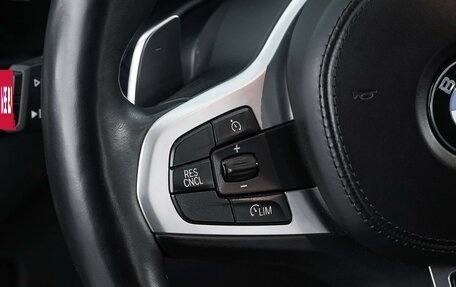 BMW 5 серия, 2018 год, 3 847 000 рублей, 13 фотография