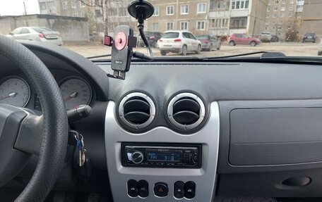 Renault Sandero I, 2010 год, 570 000 рублей, 7 фотография