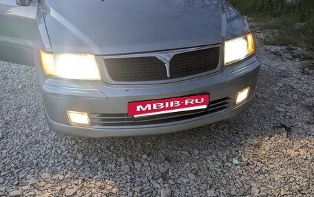 Mitsubishi Chariot III, 2001 год, 770 000 рублей, 23 фотография