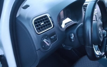 Volkswagen Polo VI (EU Market), 2019 год, 1 750 000 рублей, 26 фотография