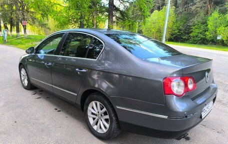 Volkswagen Passat B6, 2006 год, 495 000 рублей, 3 фотография