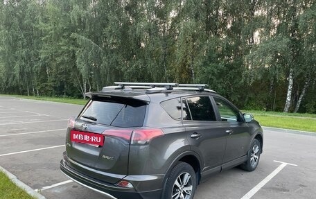 Toyota RAV4, 2015 год, 1 950 000 рублей, 6 фотография
