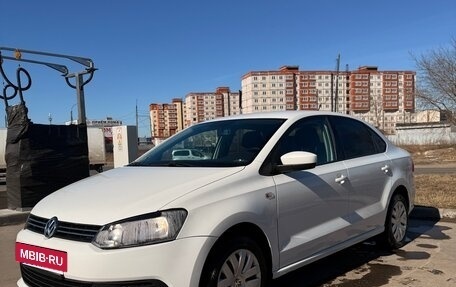 Volkswagen Polo VI (EU Market), 2014 год, 879 000 рублей, 3 фотография