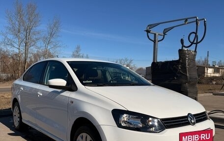 Volkswagen Polo VI (EU Market), 2014 год, 879 000 рублей, 2 фотография