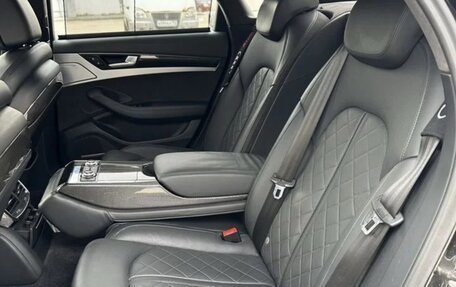 Audi S8, 2013 год, 3 650 000 рублей, 19 фотография