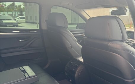 BMW 5 серия, 2013 год, 2 400 000 рублей, 17 фотография