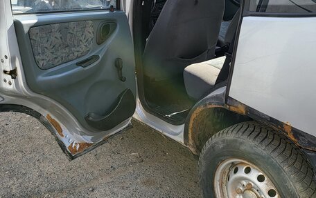Chevrolet Niva I рестайлинг, 2003 год, 215 000 рублей, 12 фотография