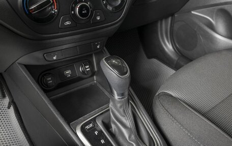 Hyundai Solaris II рестайлинг, 2019 год, 1 264 000 рублей, 7 фотография